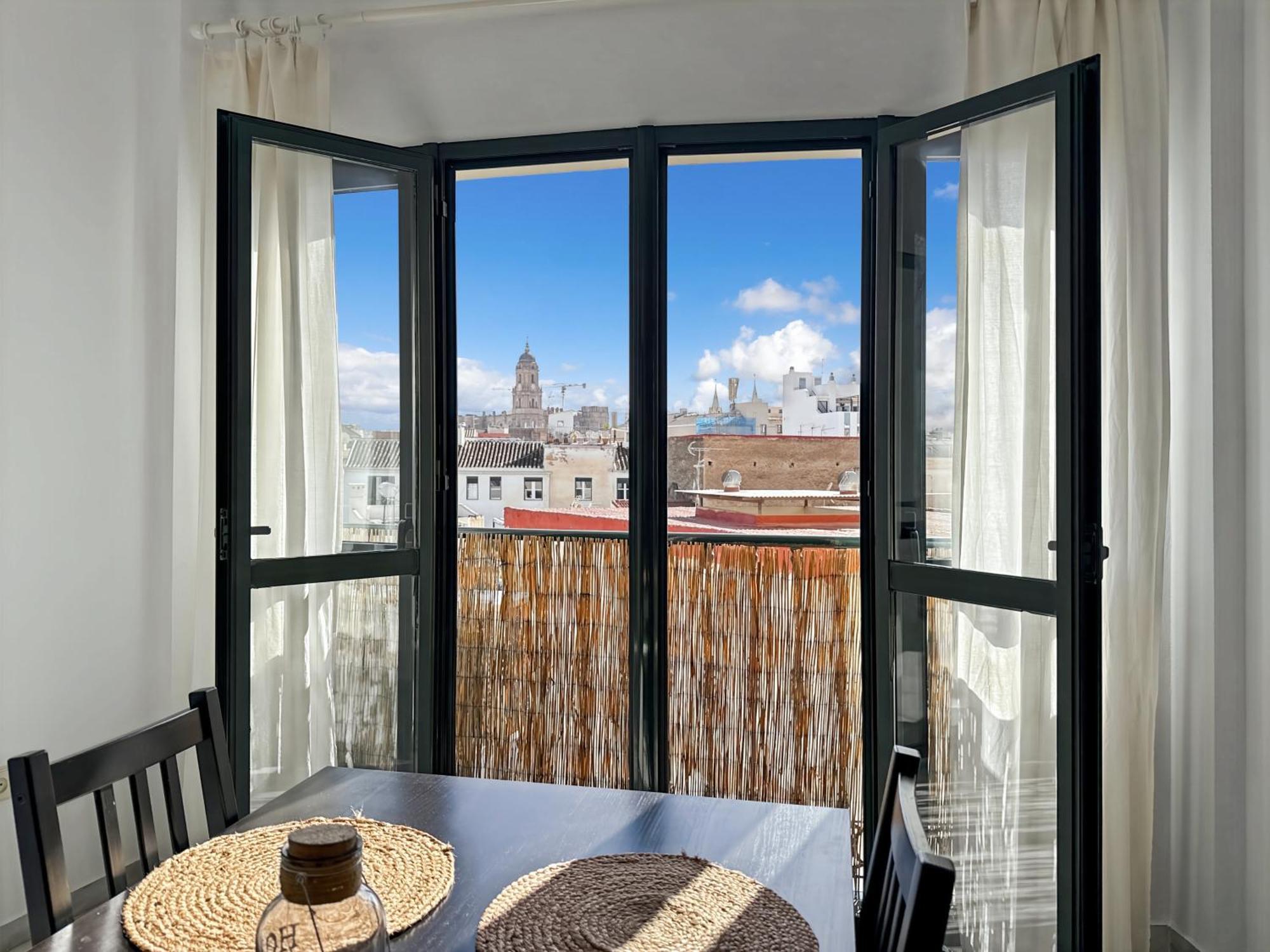 Exclusive Malaga Apartments With Cathedral Views And Auto Check-In Dış mekan fotoğraf